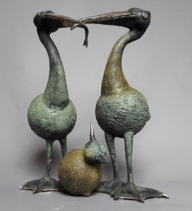 Iwona Krajnik, Rodzina pelikanów - Family of pelicans, 35 cm